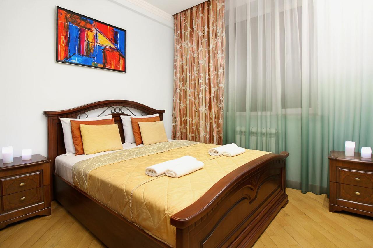 3 Bedroom Apartment Near Republic Square Jerevan Eksteriør bilde